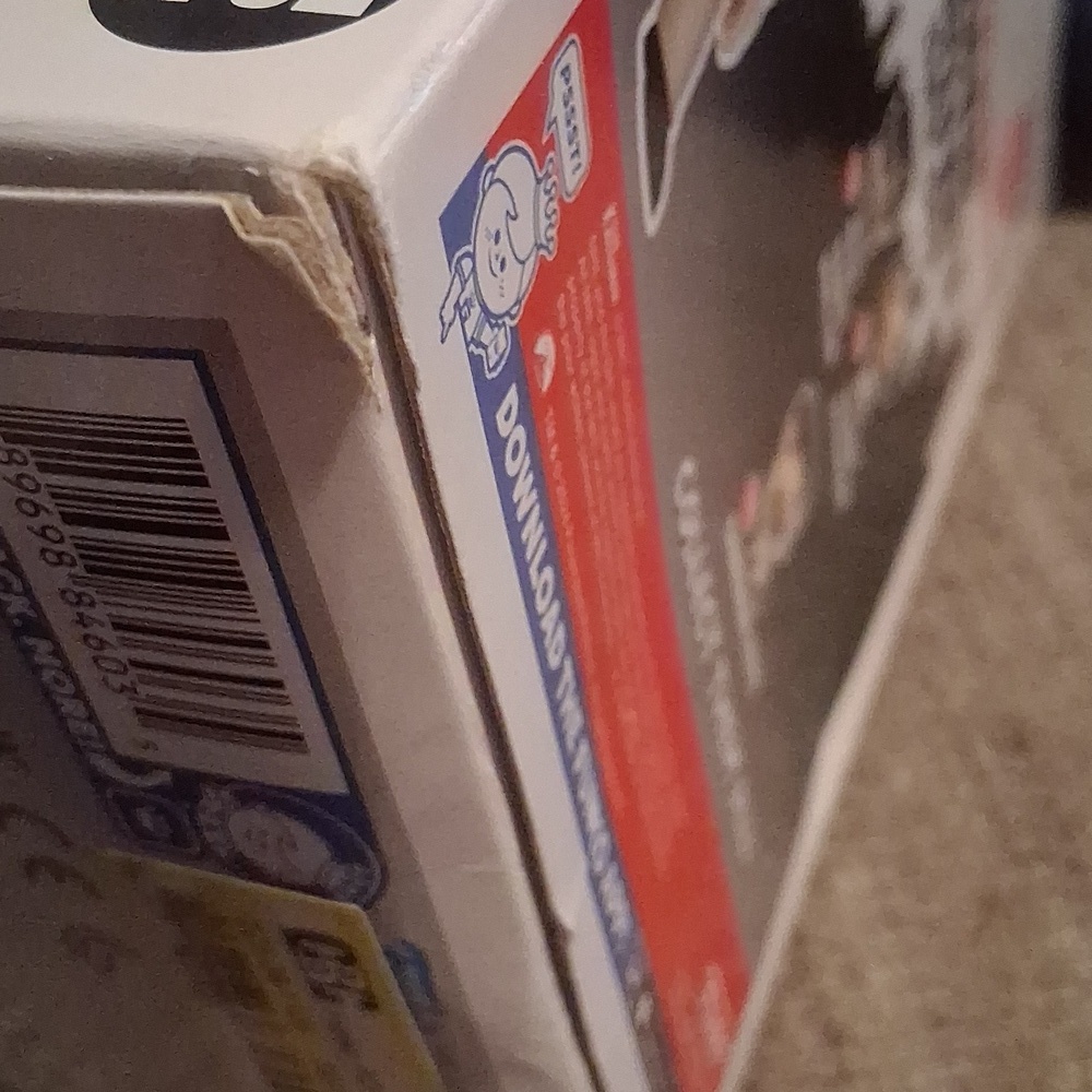 DAMAGED BOX Funko Pop! Movies: Cameron Frye 1732 (Target Con Exclusive) UNOPENED - Picture 6 of 6